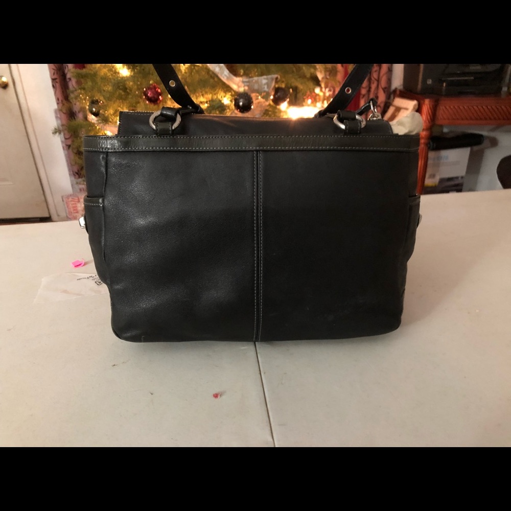 Black Coach Bag - Picture 2 of 3